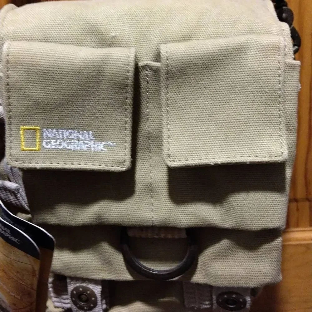 National Geographic NG 2343 Collection Camera Shoulder Bag NWT